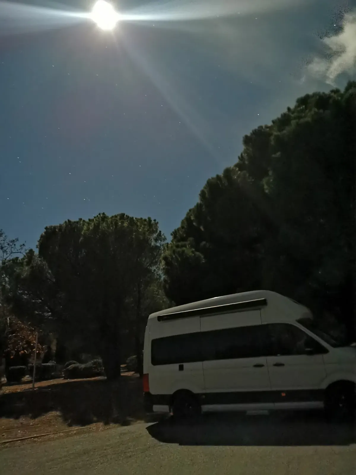 Through France by motorhome – tolls, wild winds and a spontaneous decision – kuva 1-1