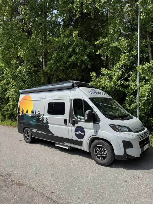 Sunlight Cliff 600 Adventure RT retkeilyauto – vuokraa Helsingistä